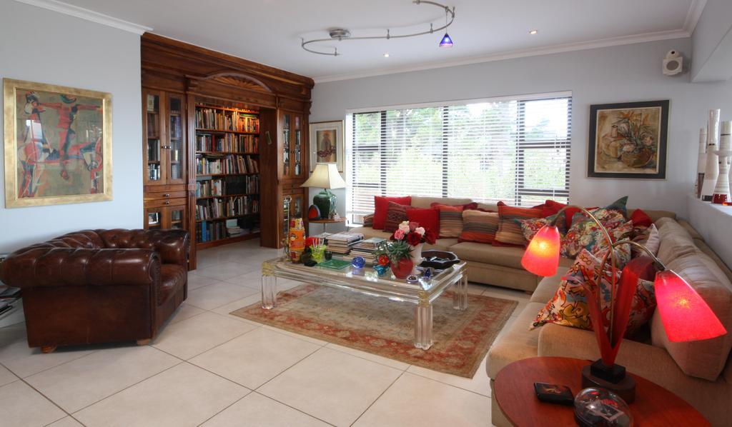 The Nantucket Hotel Hermanus Room photo