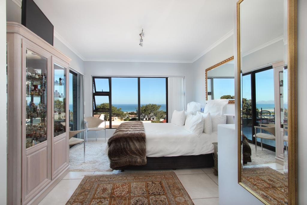 The Nantucket Hotel Hermanus Exterior photo