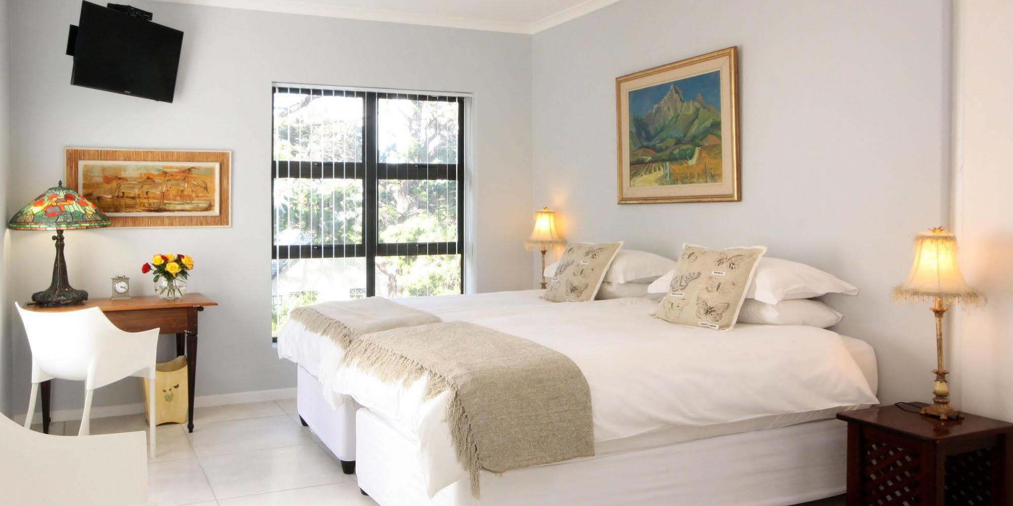 The Nantucket Hotel Hermanus Exterior photo